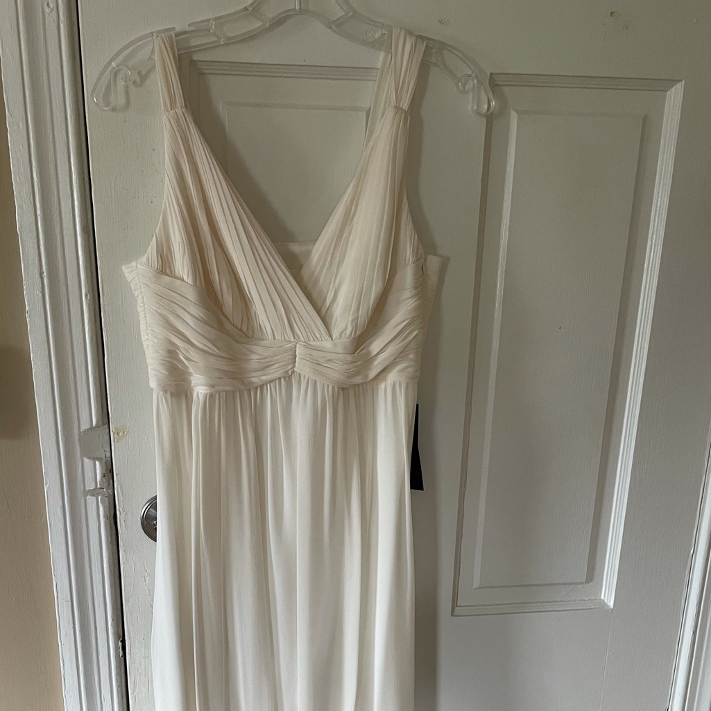 Brand New, Ann Taylor Wedding Dress Size 2